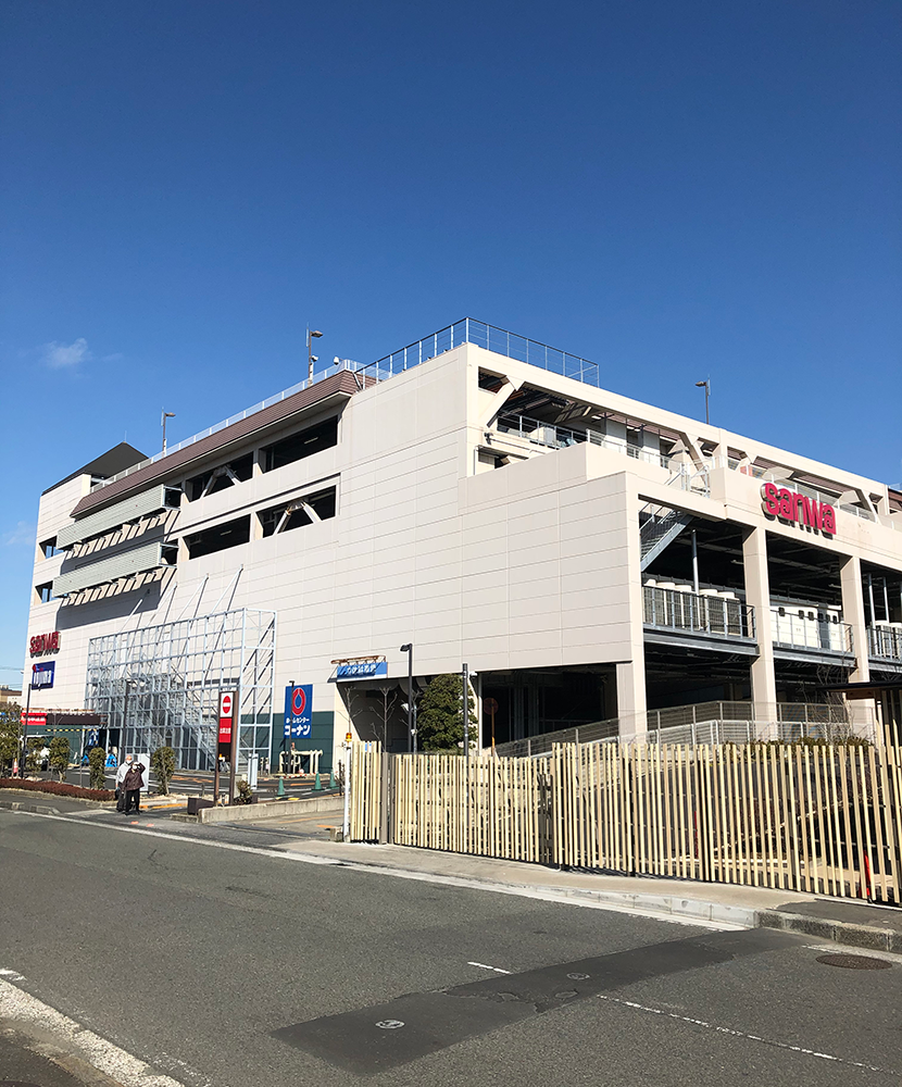 横浜市内商業施設